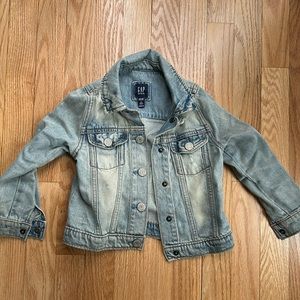 Gap Toddler Jean Jacket.  size 4